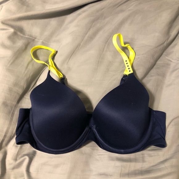 Bra Bundle - Picture 5 of 7